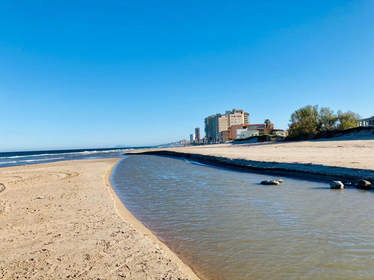 Beachfront And Peaceful Apartment Mareny Barraquetas 外观 照片
