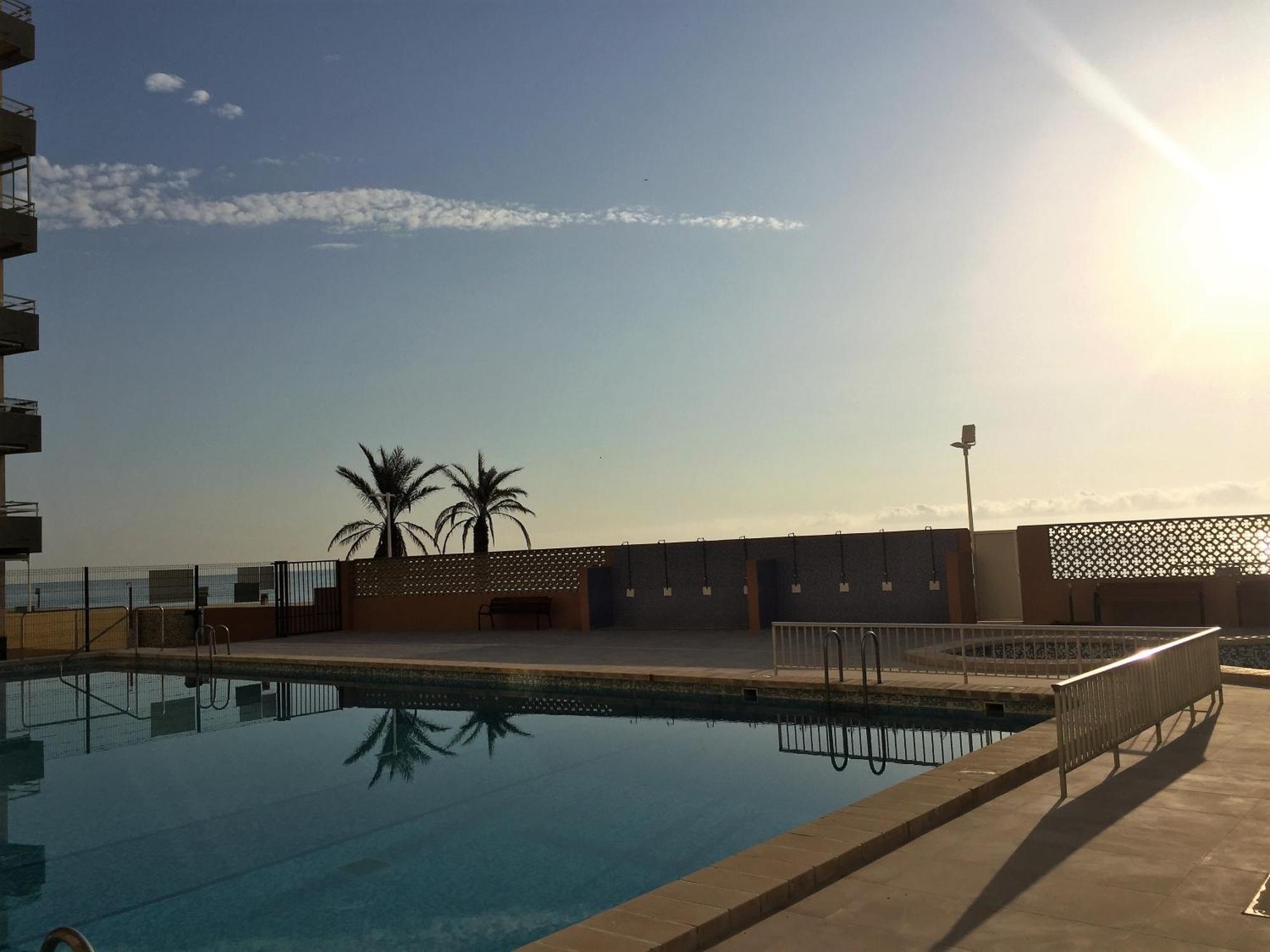 Beachfront And Peaceful Apartment Mareny Barraquetas 外观 照片